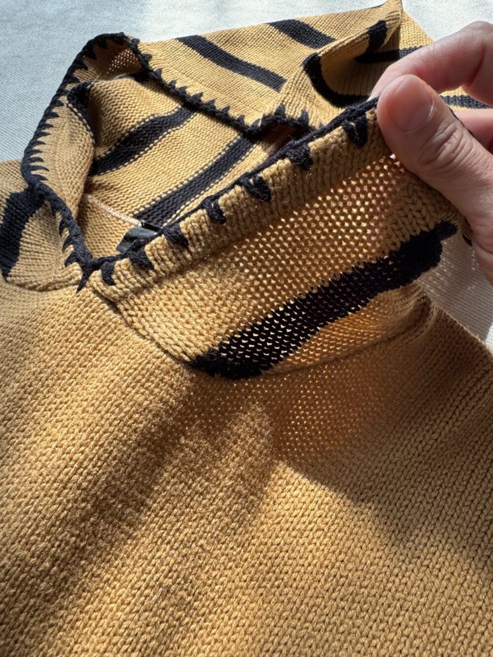 Knit Sweater Camel Tan Black Striped 70s Vintage Zado - Picture 14 of 16